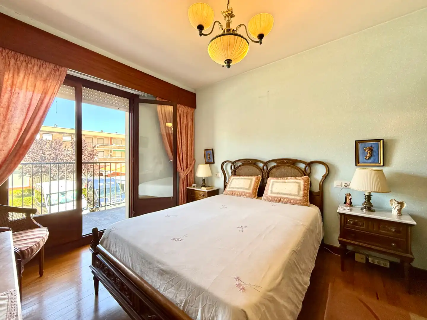 Schlafzimmer von Wohnung zum Verkauf in Hondarribia mit Heizung, Abstellraum und Balkon