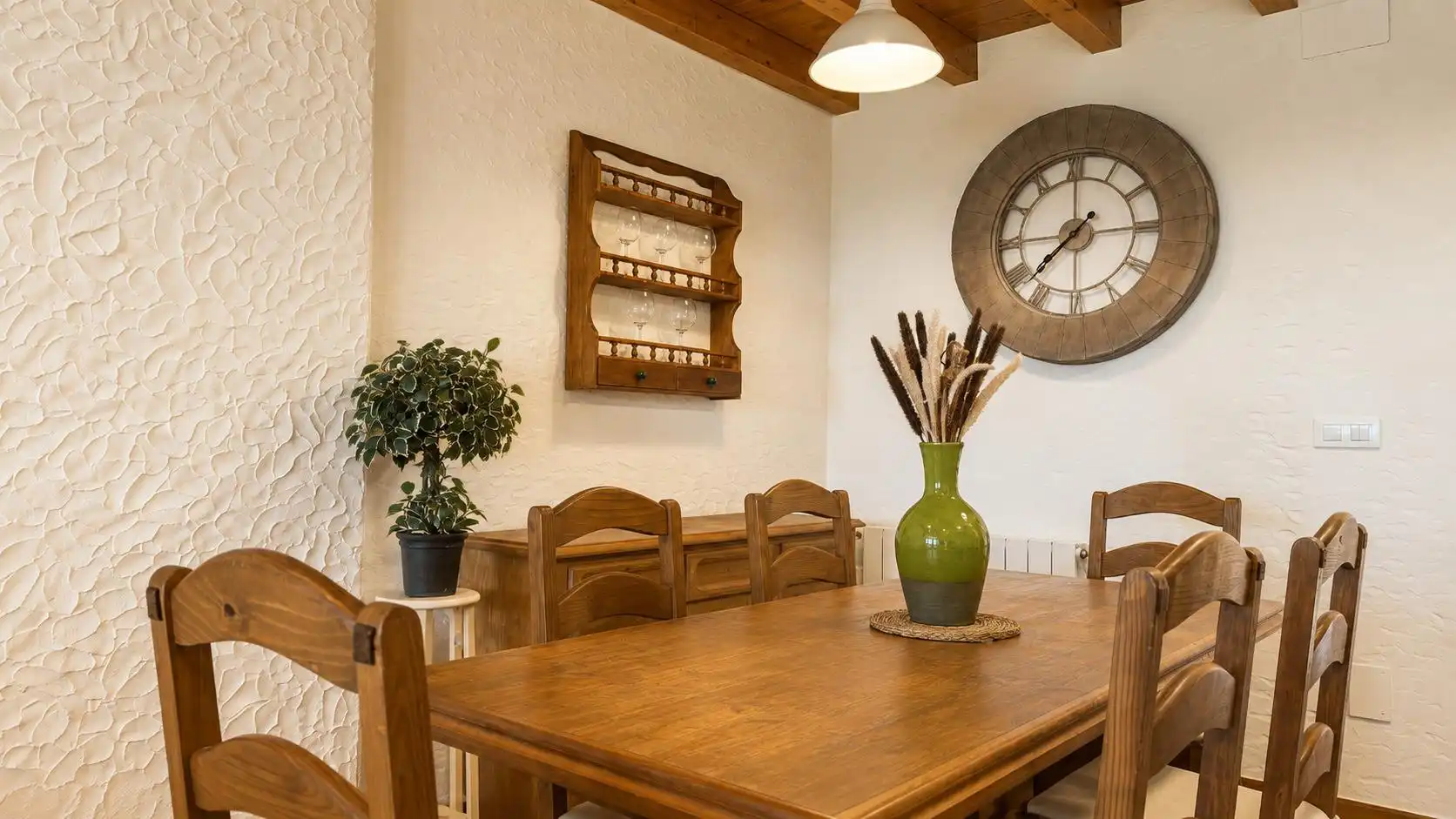 Comedor de Casa o chalet en venta en Comillas (Cantabria) con Calefacción, Jardín privado y Terraza