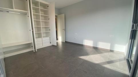 Foto 4 de Casa adosada en venda a Caputxins - Ambulatori, Vic