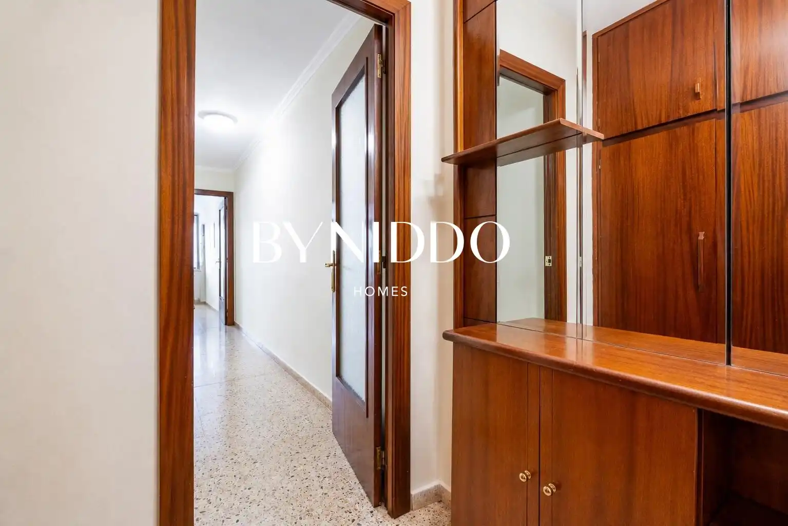 Piso en venta en Sant Cugat del Vallès con Aire acondicionado, Calefacción y Amueblado