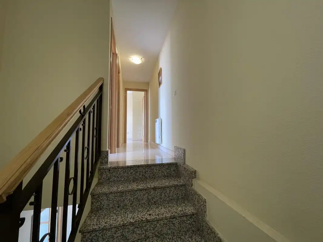 Dúplex en venta en Recas con Calefacción, Terraza y Trastero