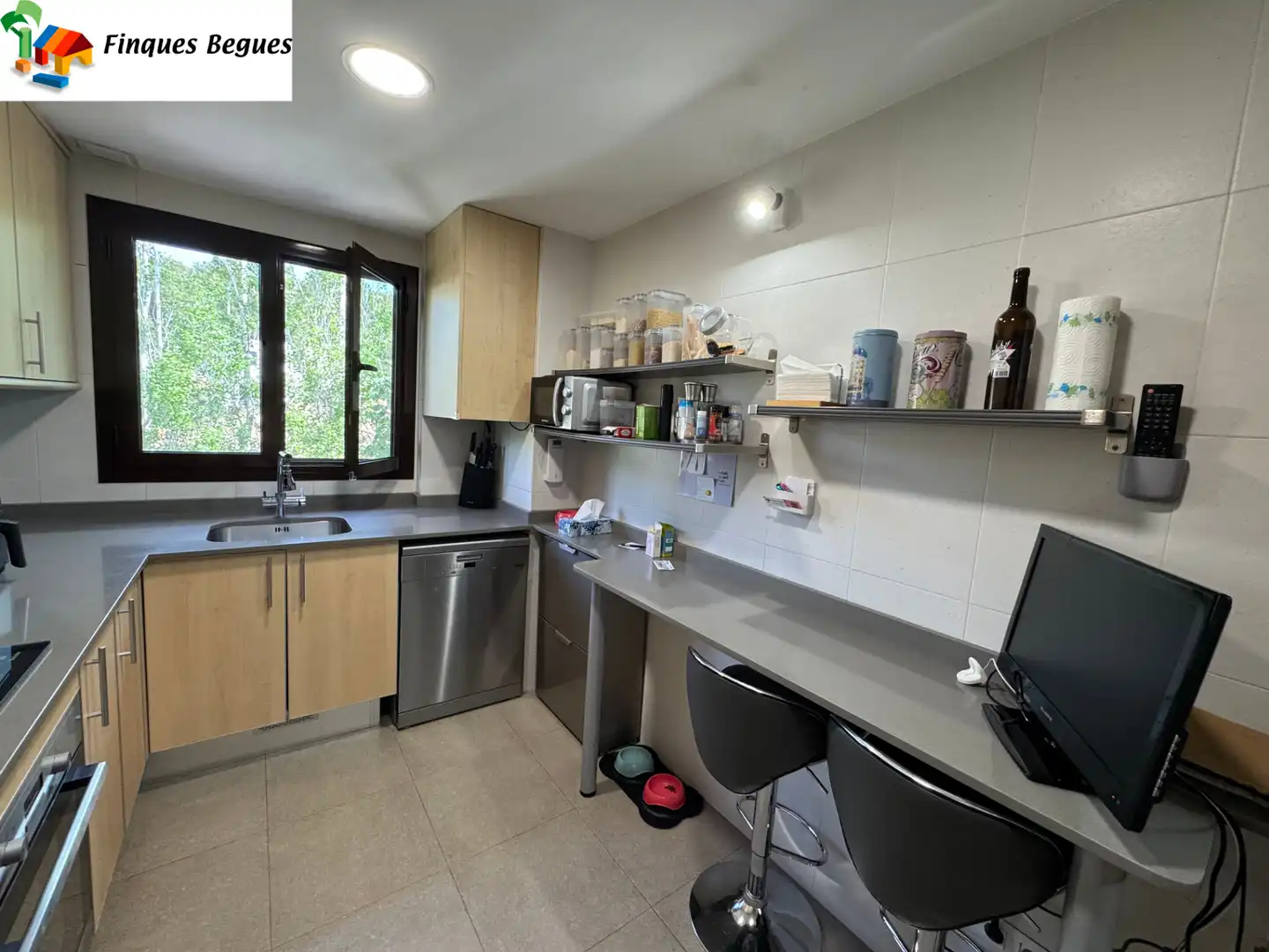 Cocina de Dúplex en venta en Begues con Calefacción, Parquet y Terraza