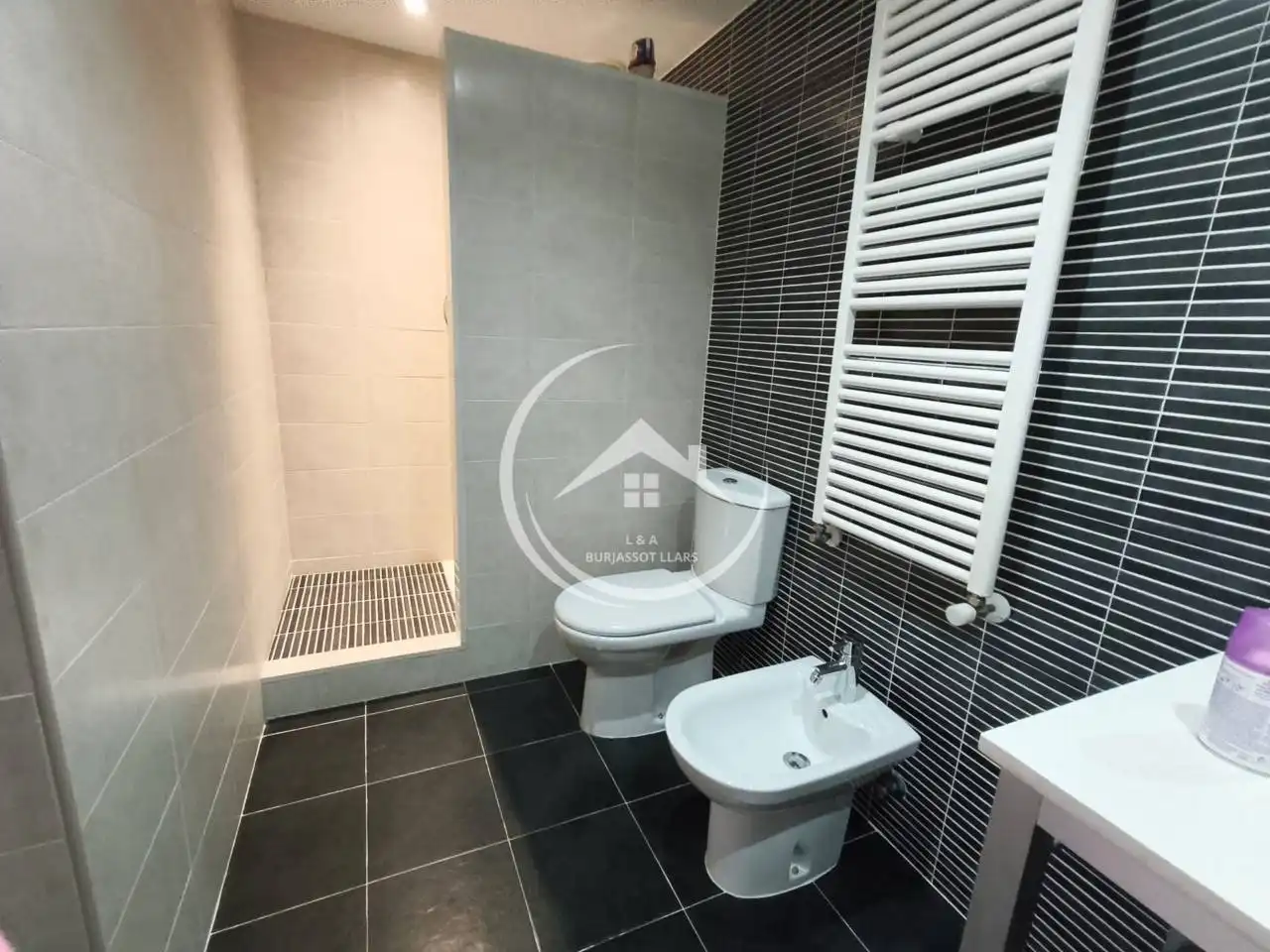 Baño de Piso en venta en Burjassot con Aire acondicionado, Calefacción y Parquet