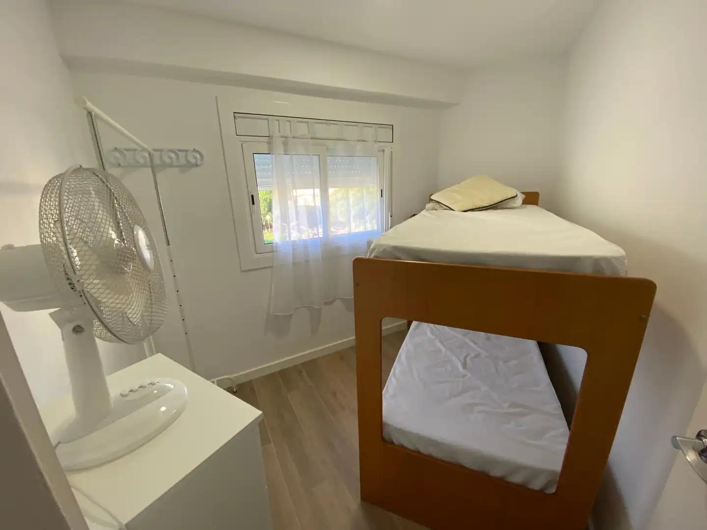 Habitación de Apartamento en venta en Calonge i Sant Antoni con Terraza, Amueblado y Horno