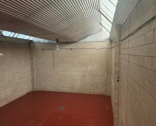 Industrial buildings to rent in Alcalá de Henares  with Alarm