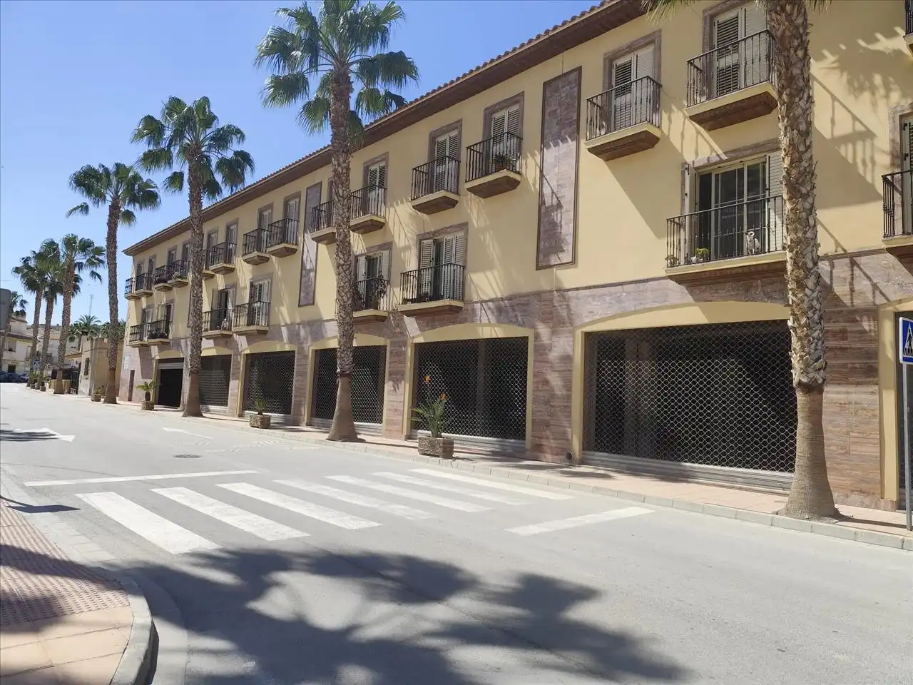 Business premises for sale in 19 De Octubre