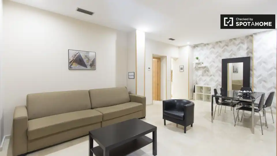 1 hab, 57m² en Sol, Centro, Madrid