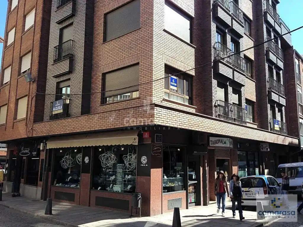 Oficina de lloguer a Calle Doctor Fleming, 7, Centro
