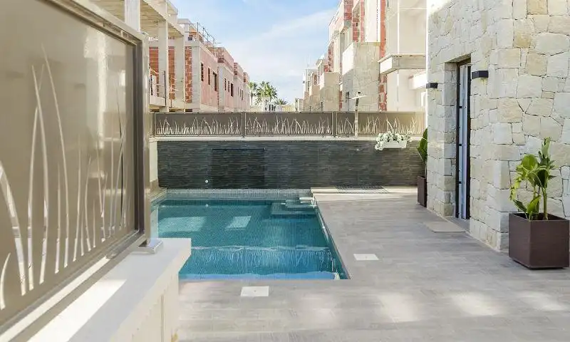 Casa o xalet en venda a Pueblo Bravo