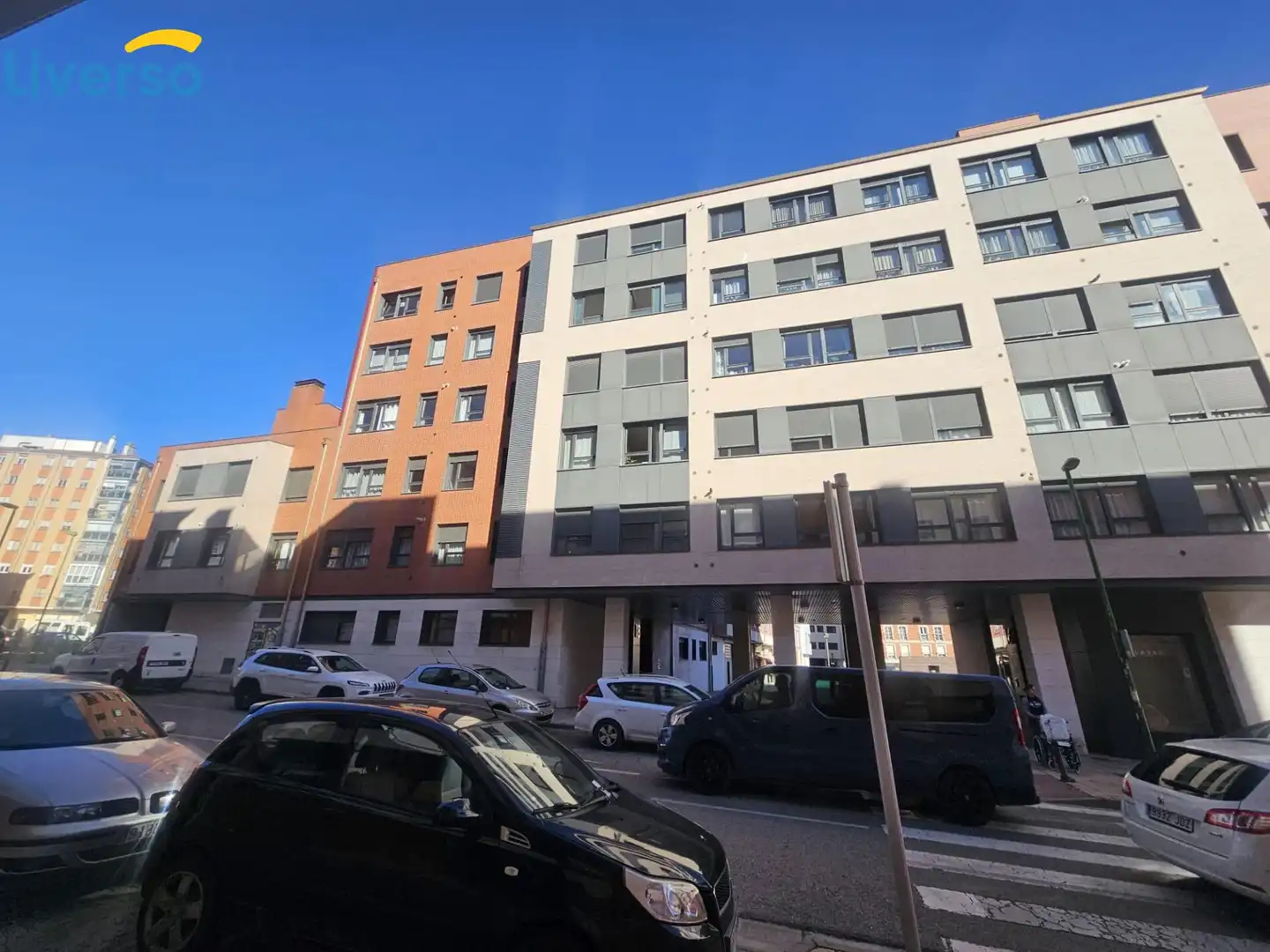 Vista exterior de Piso en venta en Burgos Capital con Amueblado