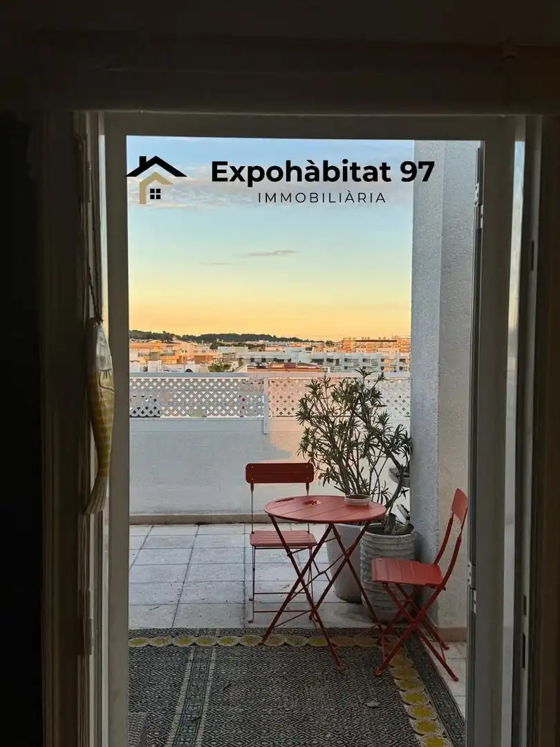 Exterior view of Attic for sale in Salou  with Parquet flooring, Terrace and Storage room