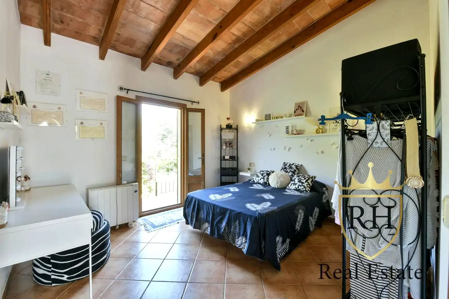 Habitación de Finca rústica en venta en Artà con Jardín privado, Terraza y Trastero