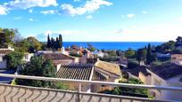 Exterior view of Single-family semi-detached for sale in Benalmádena  with Air Conditioner and Terrace