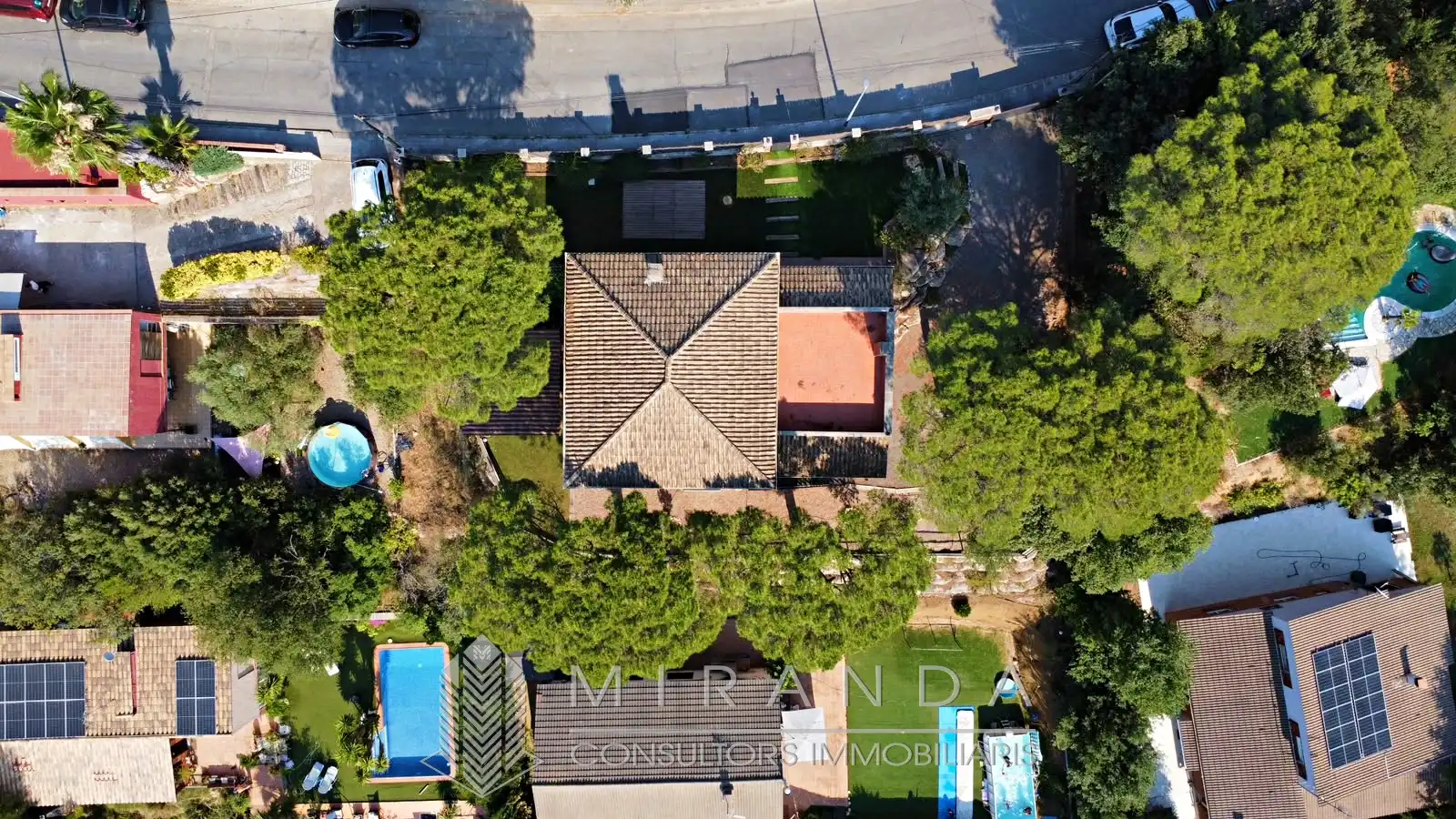 Vista exterior de Casa o xalet en venda en L'Ametlla del Vallès amb Calefacció, Jardí privat i Terrassa
