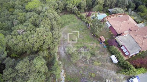 Parcela edificable de 650 m con vistas, en venta en Mas Coll, Alella