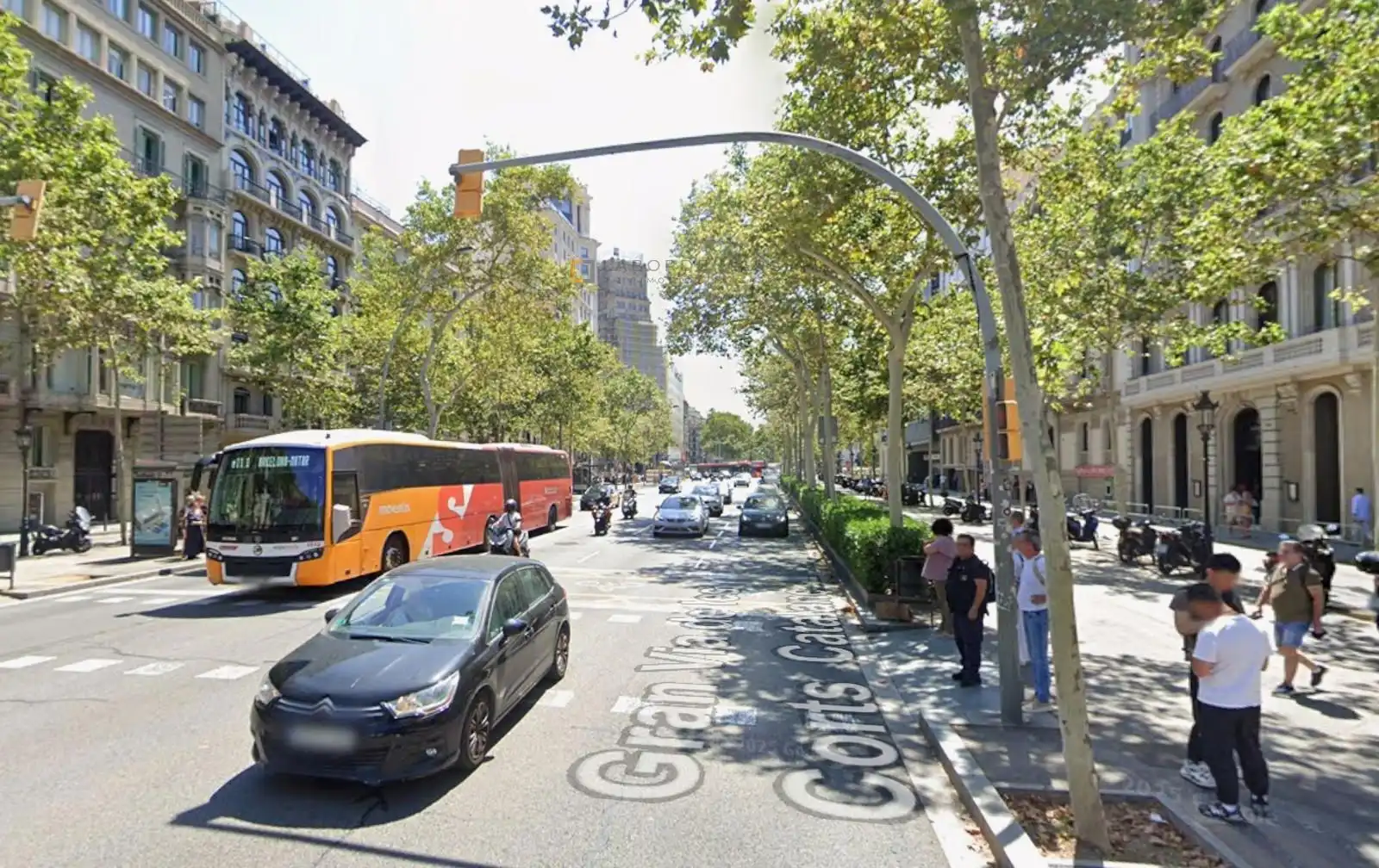 Oficina en alquiler en Gran Via de les Corts Catalanes