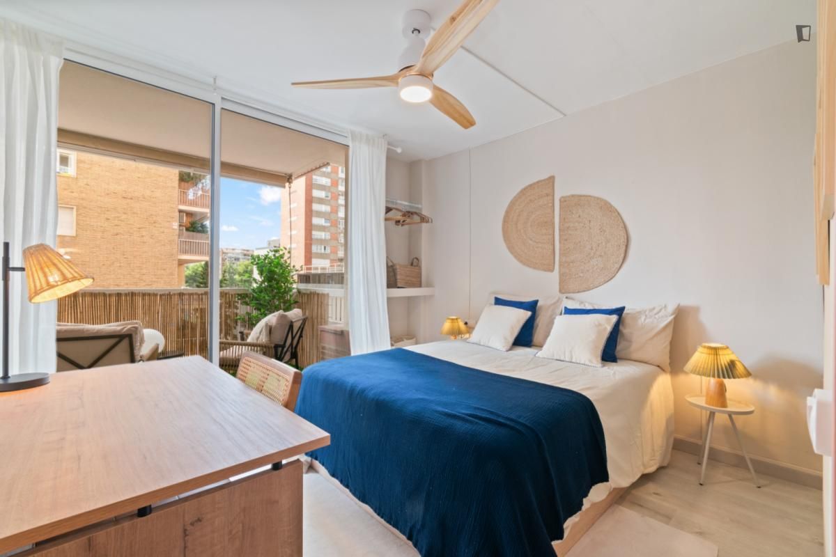 Apartament per a compartir a La Maternitat i Sant Ramon