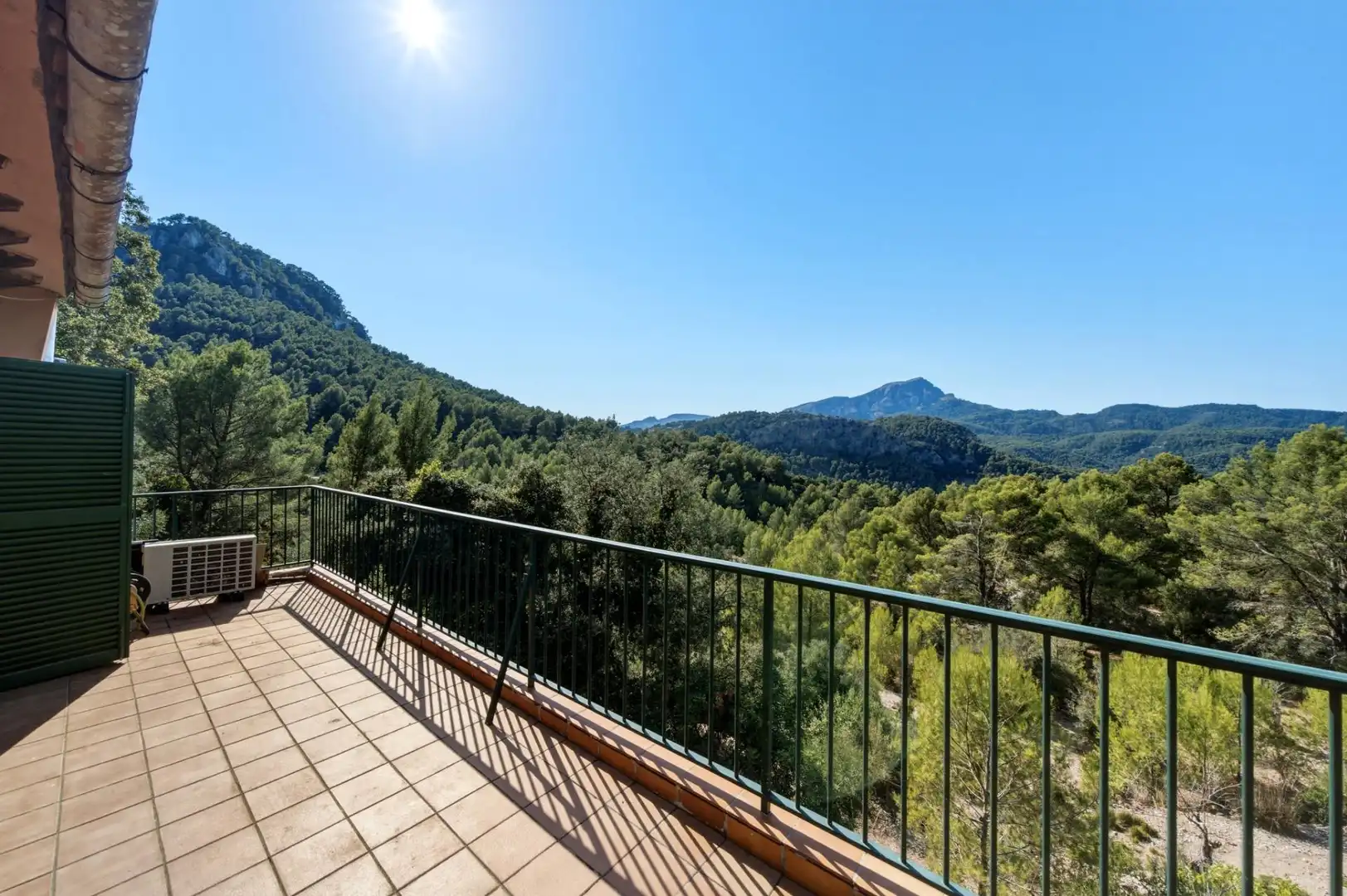 Terraza de Finca rústica en venta en Puigpunyent con Aire acondicionado, Calefacción y Jardín privado