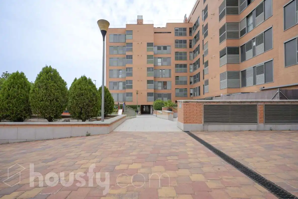 Flat with pool for sale in Cl. Castiello de Jaca ., imagen 41