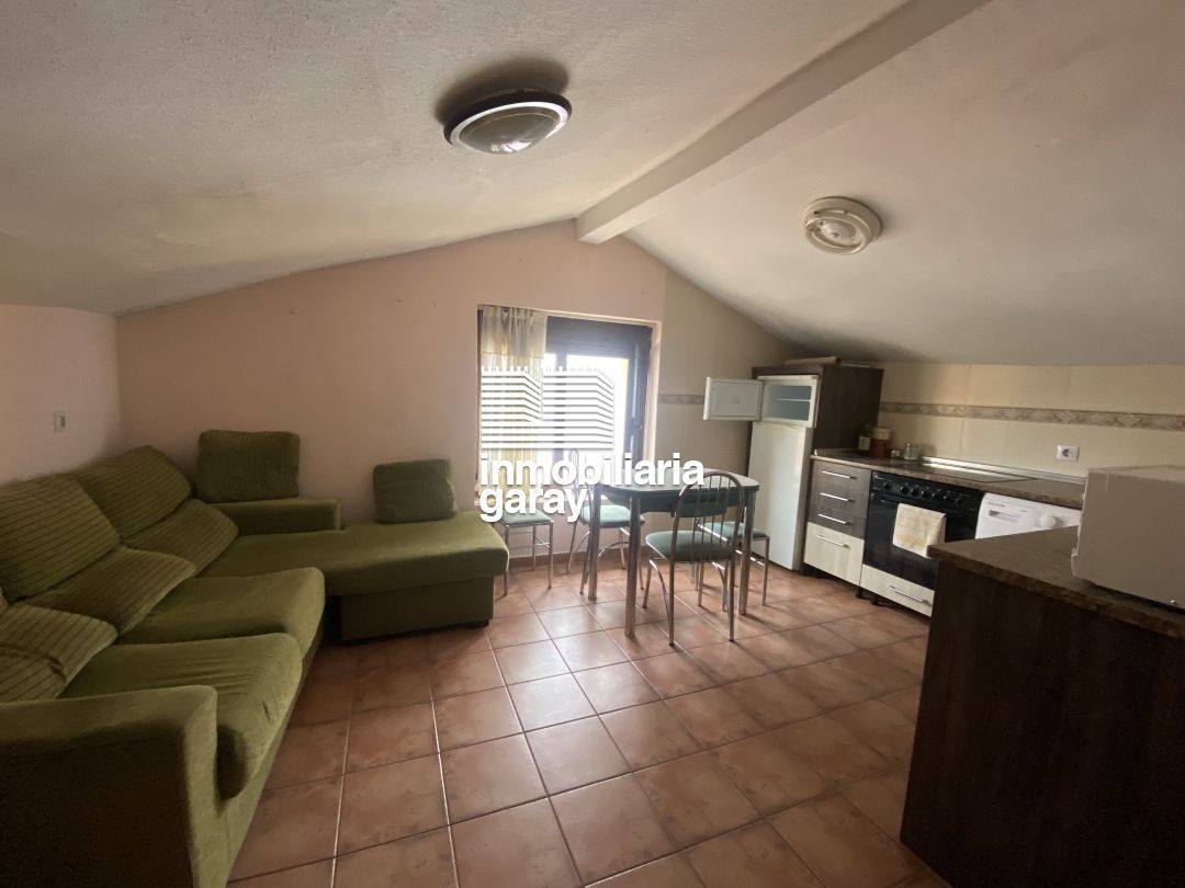 Sala d'estar de Pis de lloguer en Villarcayo de Merindad de Castilla la Vieja amb Calefacció i Traster