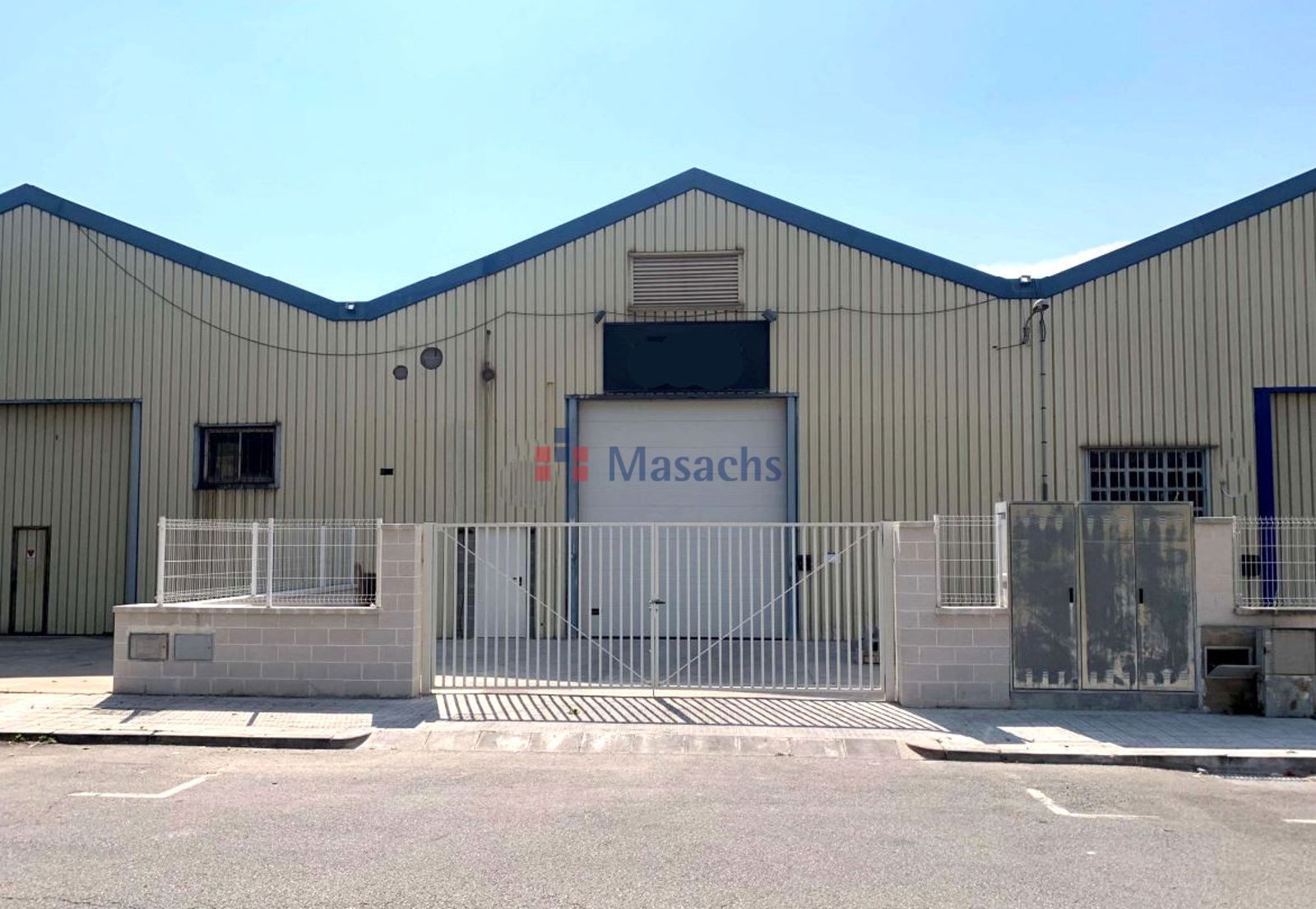 Exterior view of Industrial buildings to rent in Granollers