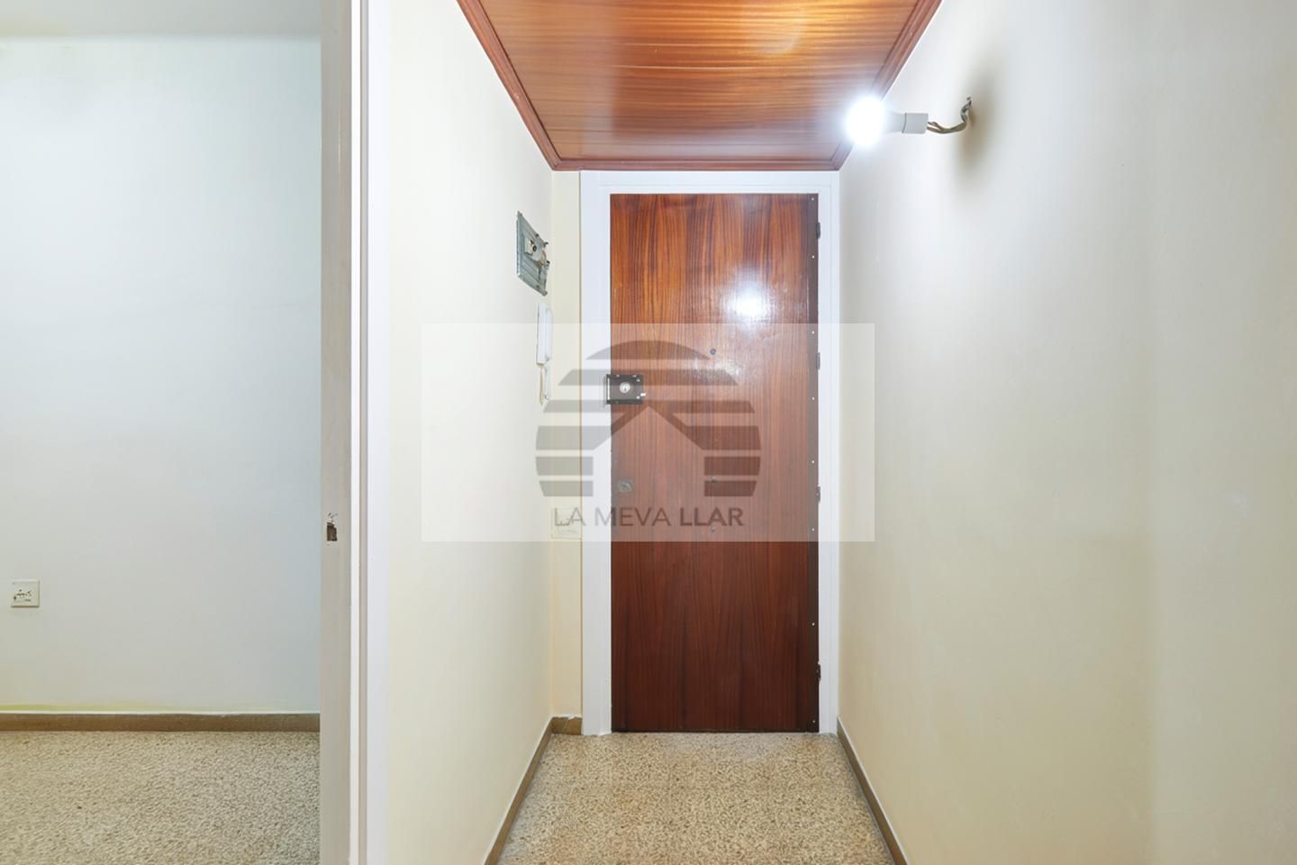 Flat for sale in De Montjuïc, El Poble Sec - Parc de Montjuïc