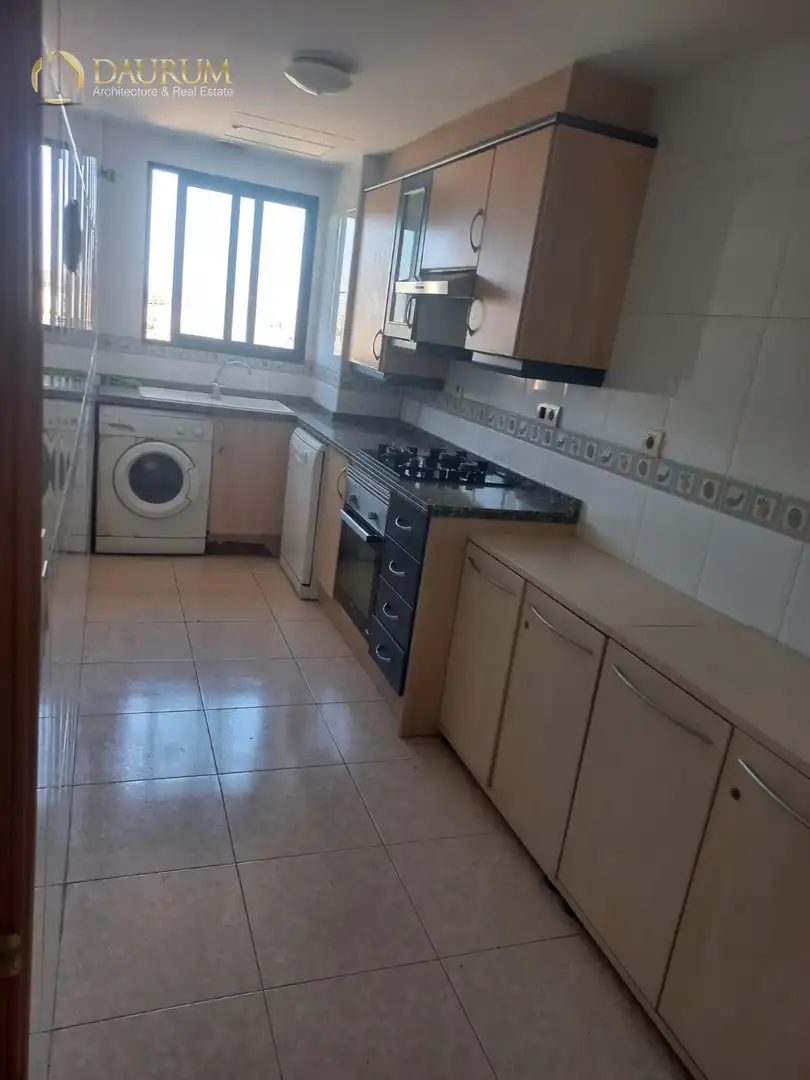 Kitchen of Flat for sale in Valencia  with Air Conditioner, Heating and Terrace