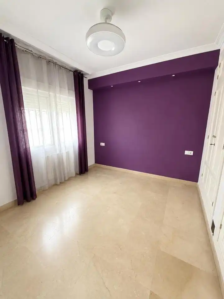 Habitación de Casa o chalet en venta en Badajoz con Jardín privado y Terraza