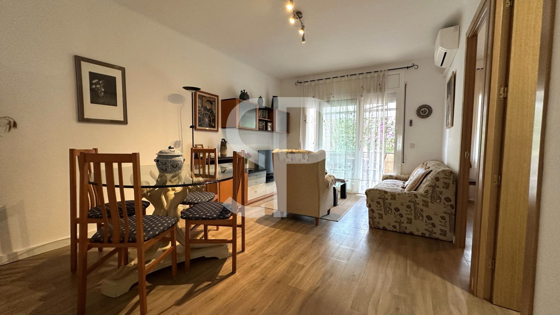 Vista exterior de Apartament en venda en Sant Feliu de Guíxols amb Aire condicionat, Calefacció i Parquet