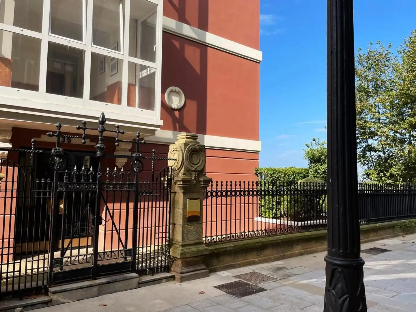 Vista exterior de Piso en venta en Getxo  con Calefacción, Terraza y Trastero