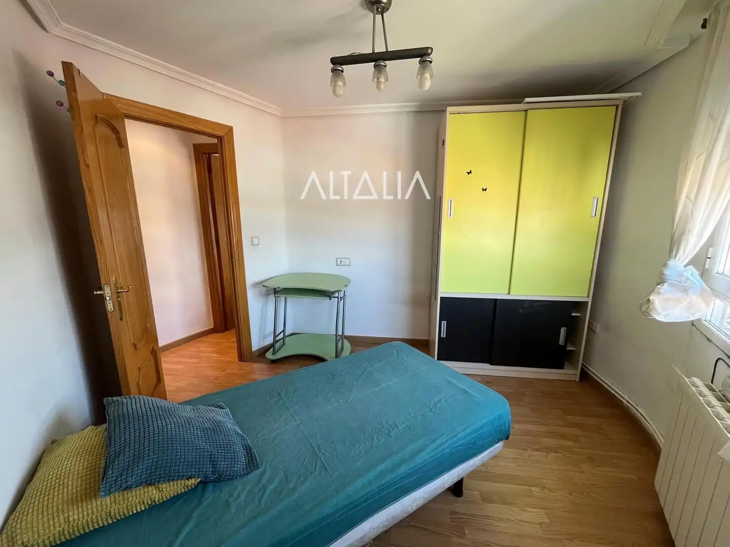 Bedroom of Flat for sale in Cuenca  with Heating and Furnished