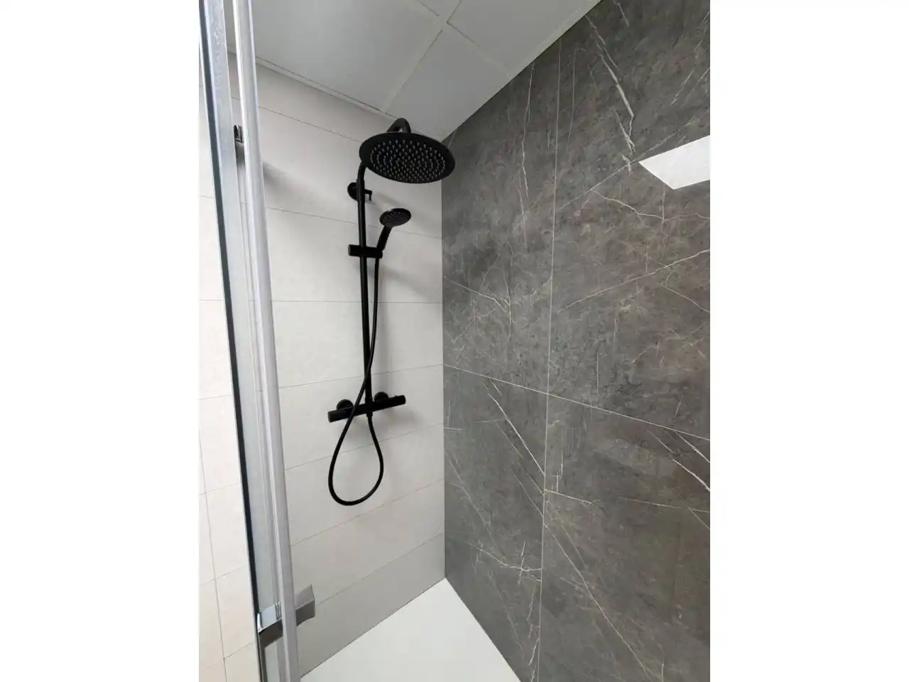 Piso con piscina en venta en Calle Italia 1, imagen 13
