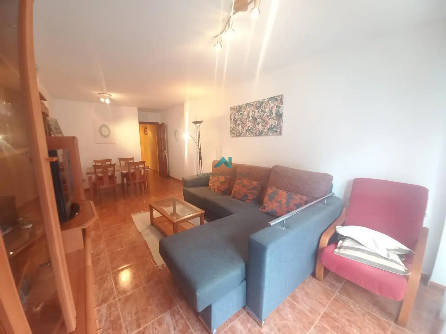 Wohnzimmer von Erdgeschoss zum Verkauf in Laredo mit Möbliert