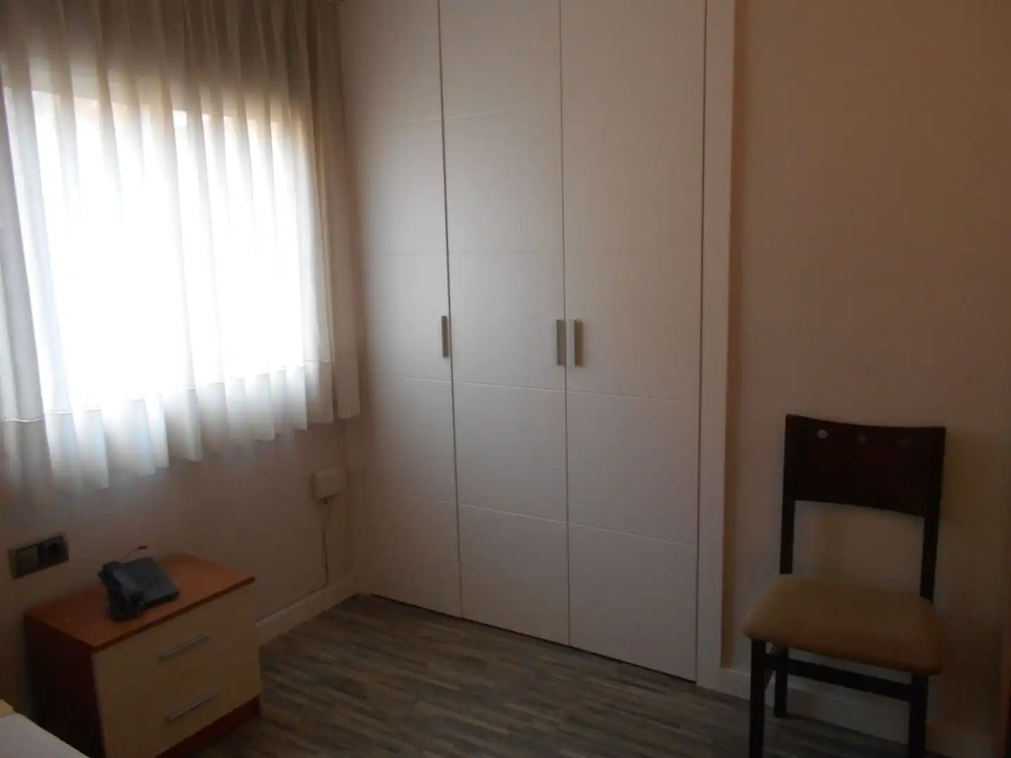 Bedroom of Flat for rent in Valencia  with Air Conditioner, Heating and Terrace