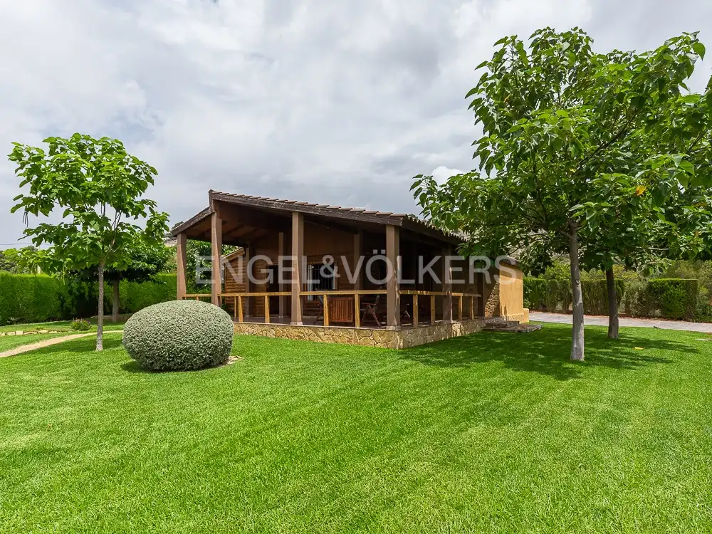 Jardín de Casa o chalet de alquiler en Torrent con Aire acondicionado, Calefacción y Jardín privado