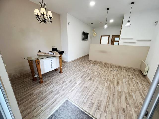 Local comercial en Alquiler en Avilés - CALLE LA ESTACION en Piedras Blancas