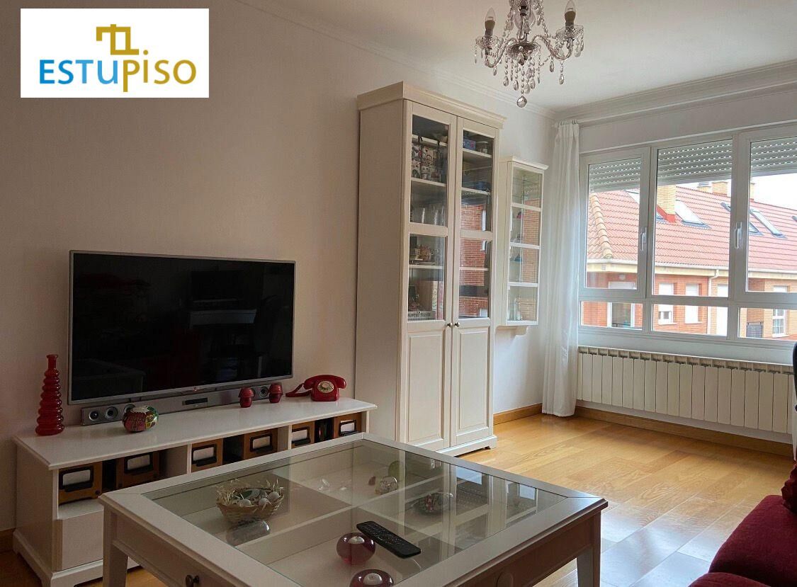 Sala de estar de Dúplex en venta en Villaquilambre