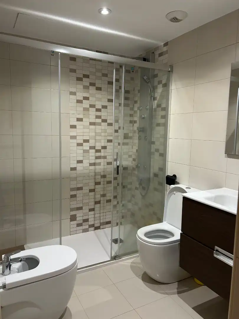 Bany de Pis de lloguer en Campus Sur - Santa Marta