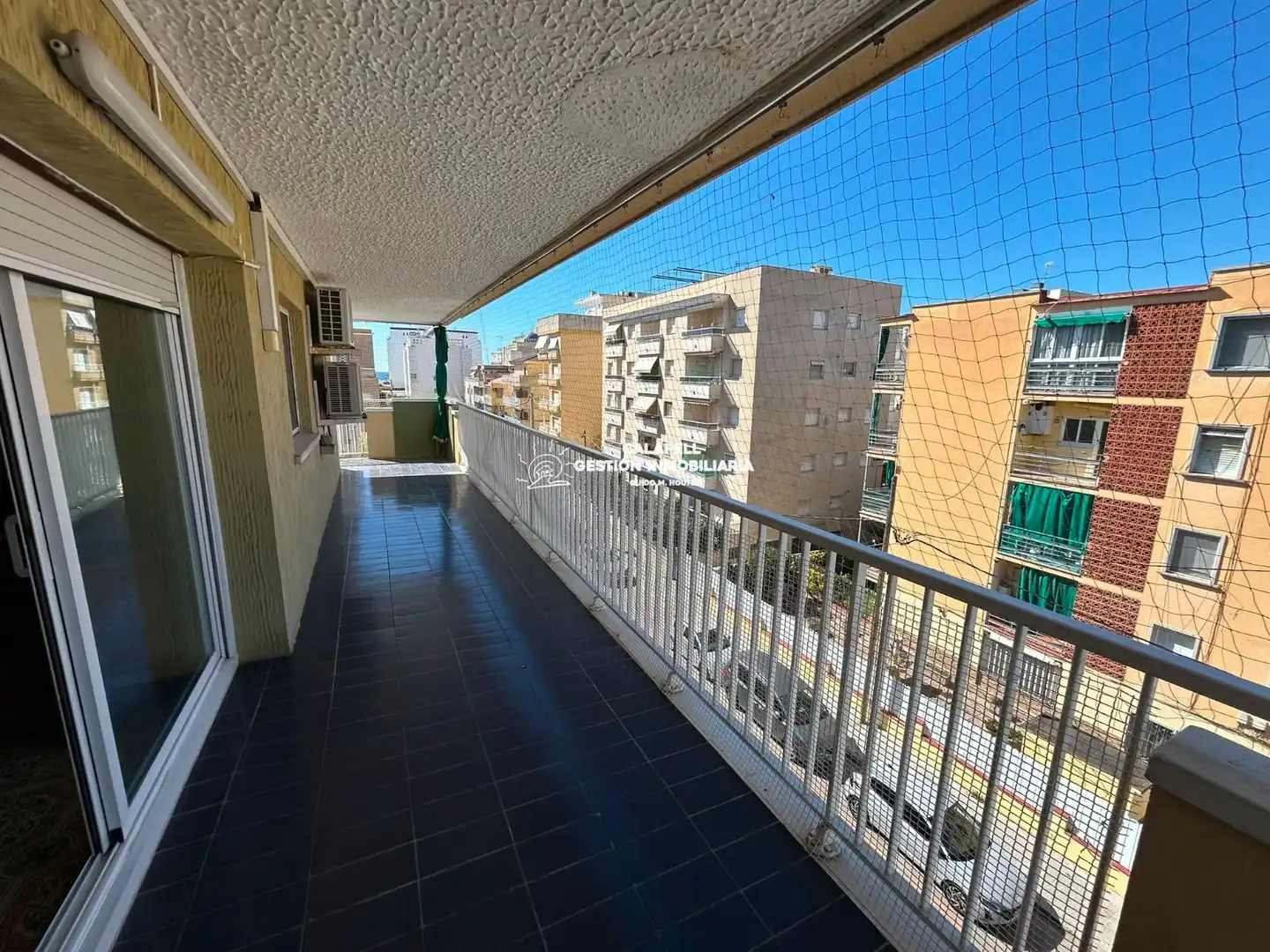Piso con ascensor en venta en Lluis Companys, imagen 2