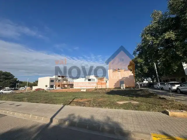 Residencial en venda en Silla