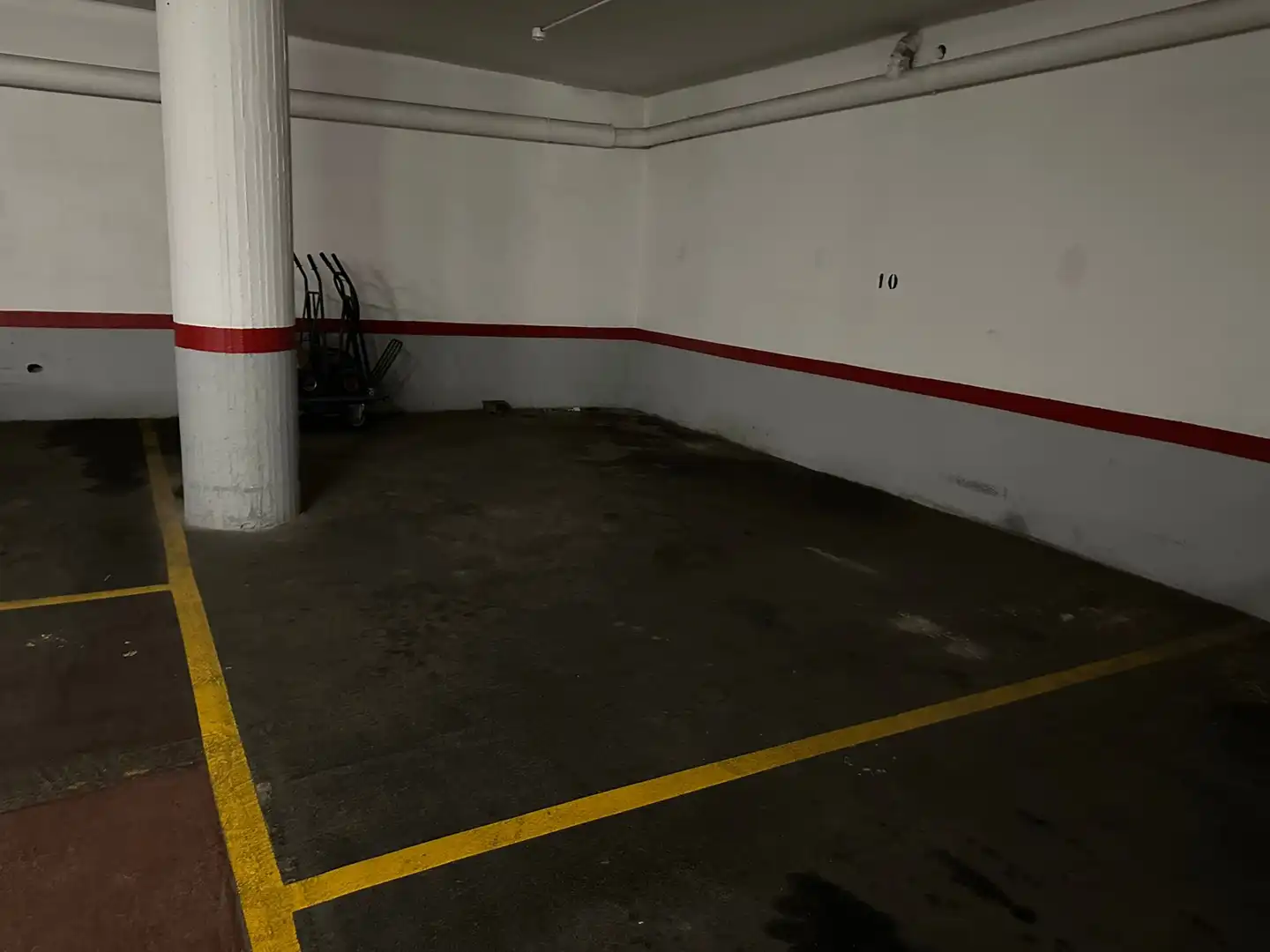 Parcheggio in affitto a Carrer de Nàpols, imagen 2
