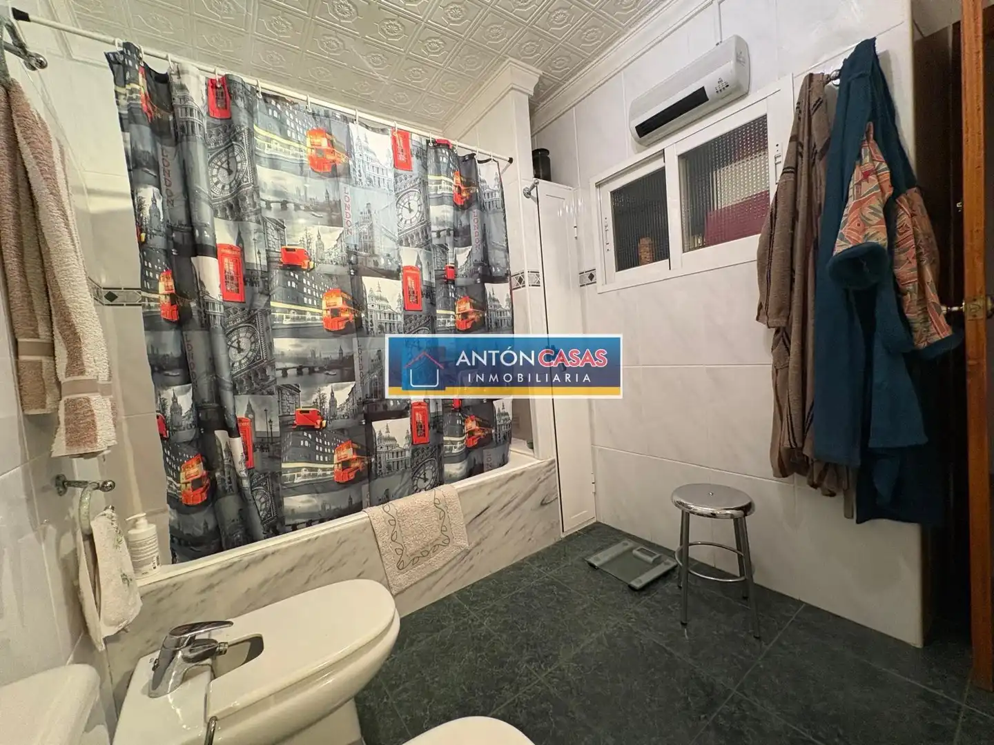 Bany de Casa o xalet en venda en Novelda amb Terrassa, Moblat i Balcó