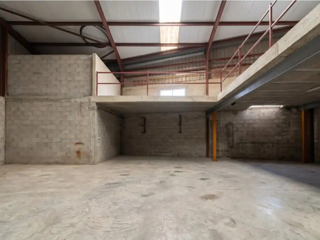 Nave industrial en venta en Estivella