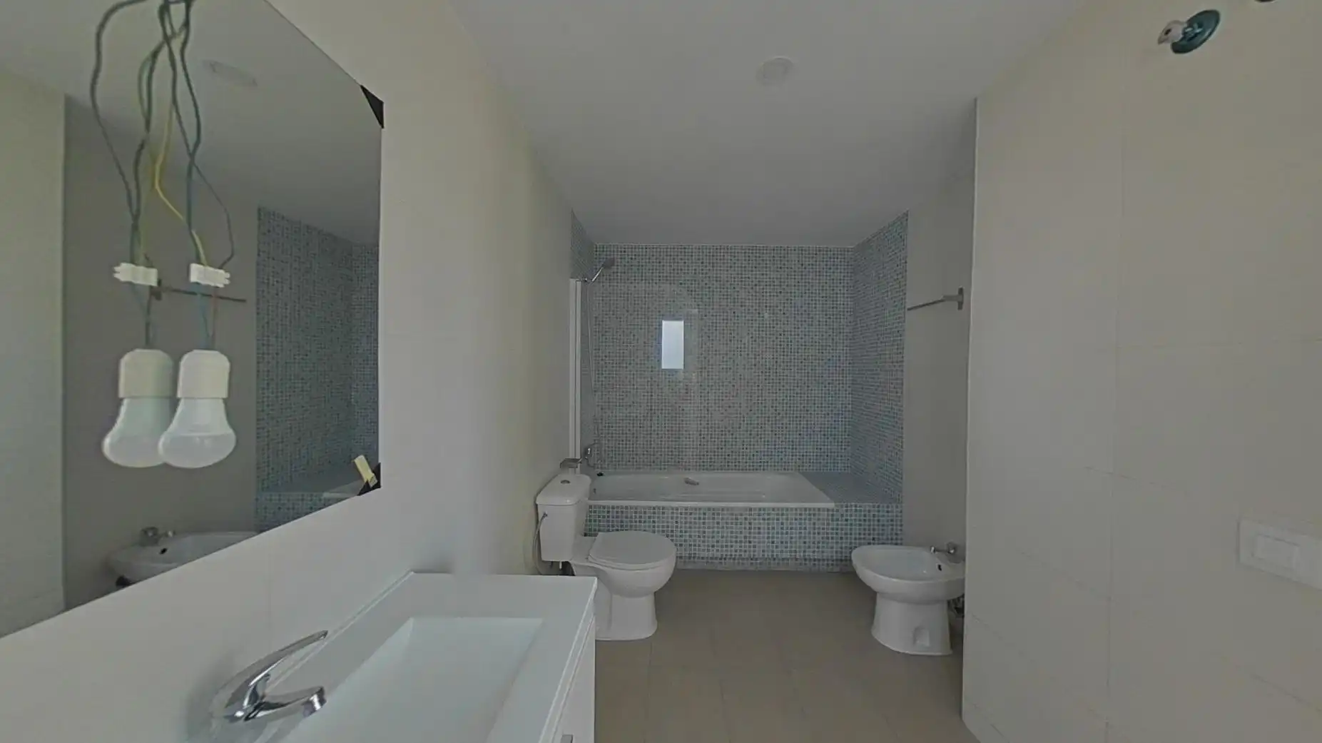 Piso en venta en Av Abat Marcet, Zona Esportiva