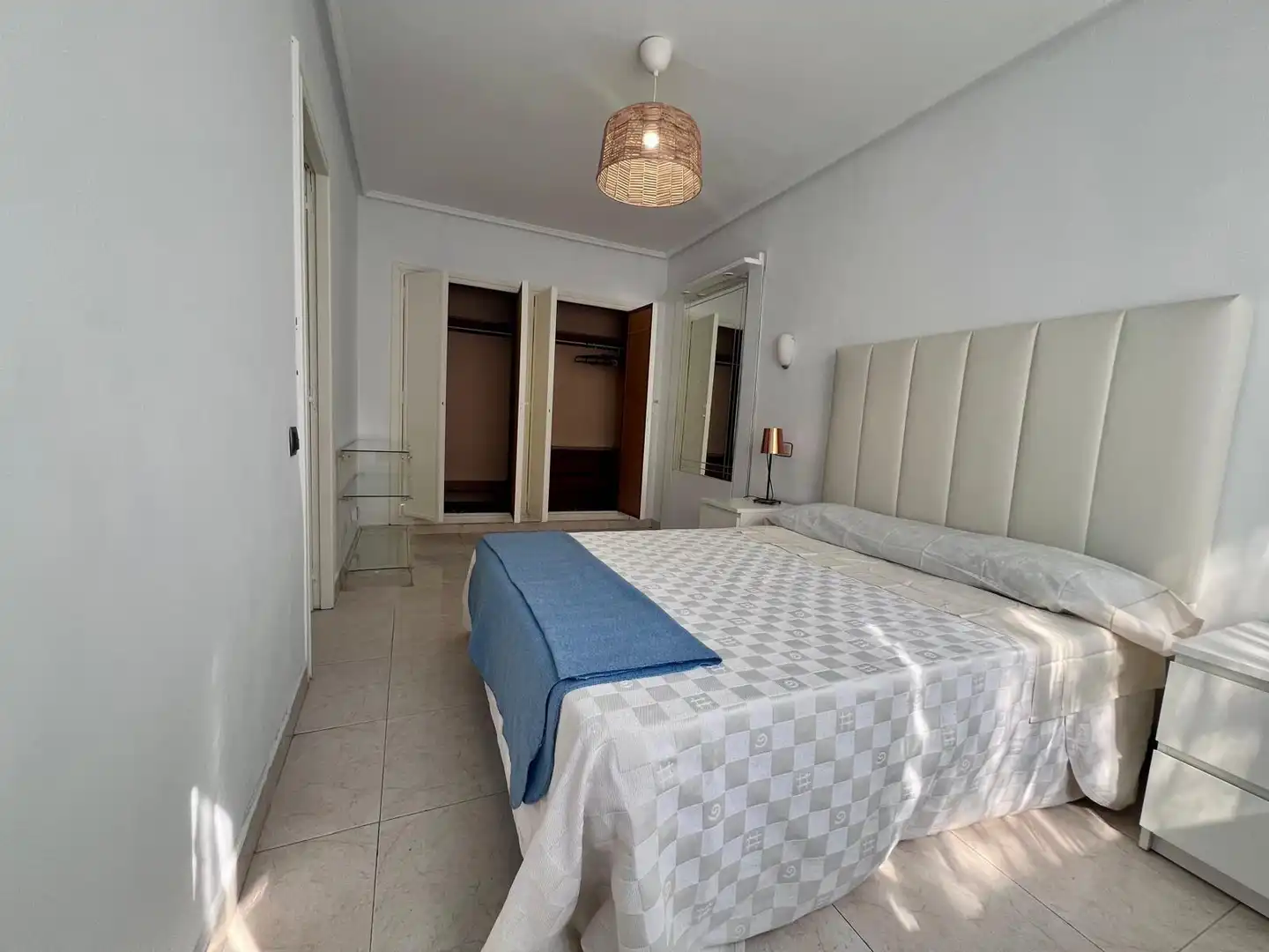 Bedroom of Flat for rent in Oviedo   with Heating and Furnished