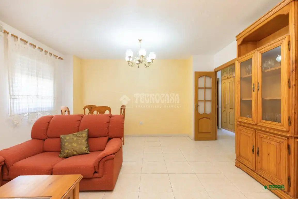 Sala de estar de Piso en venta en Almería con Trastero