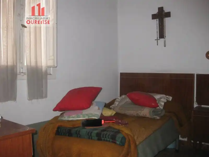 Bedroom of Houses for sale in Ourense Capital   with Storage room