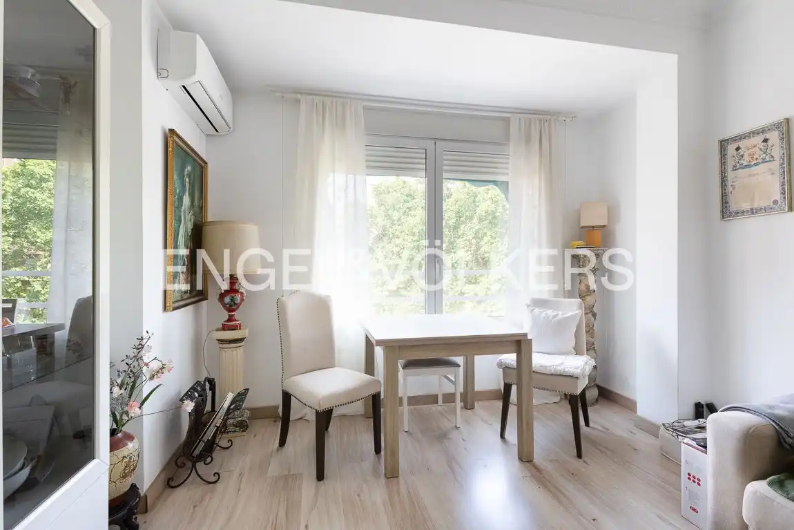 Comedor de Piso en venta en Valencia con Aire acondicionado, Calefacción y Balcón