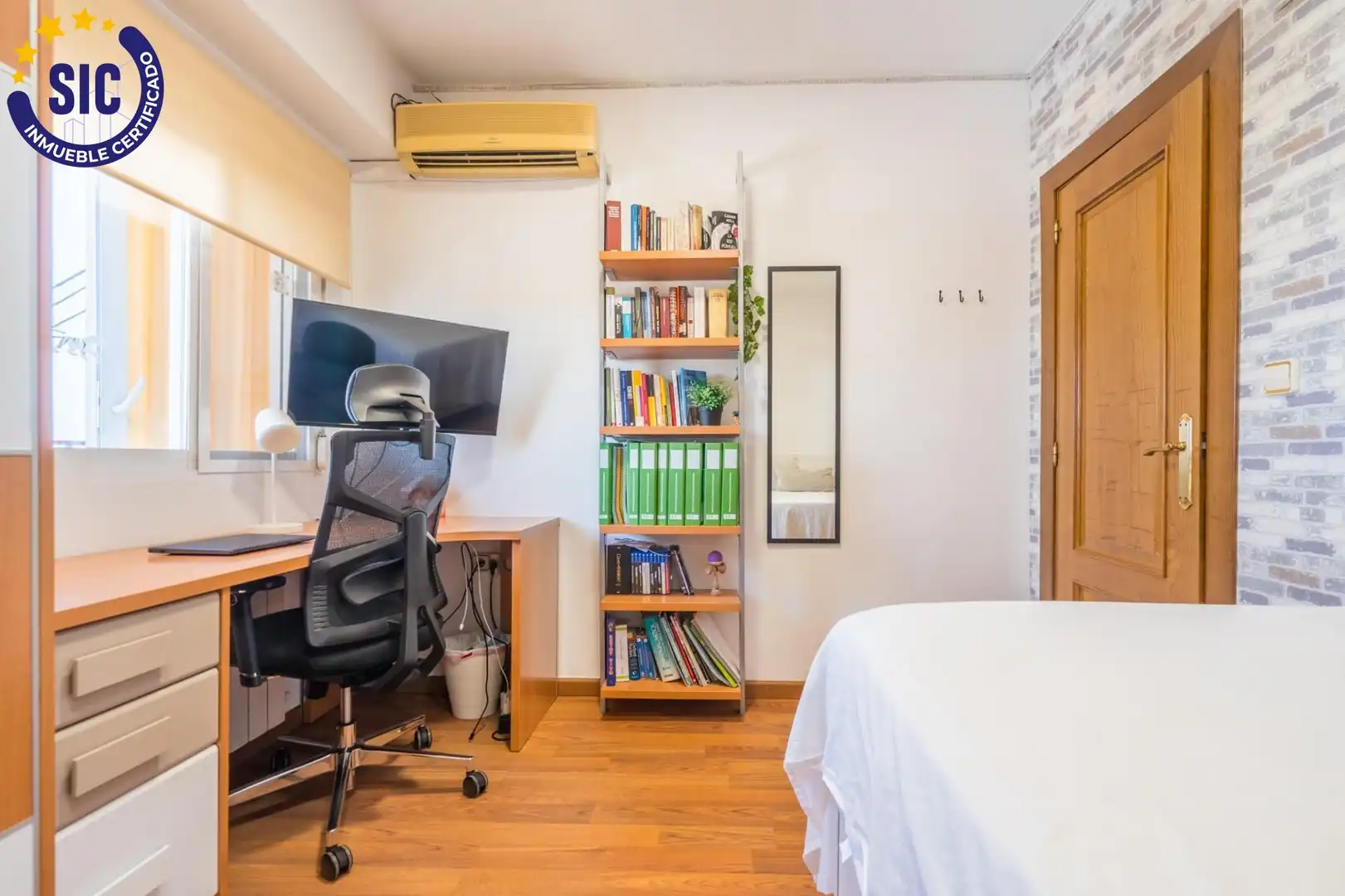 Habitación de Piso en venta en Valencia con Aire acondicionado, Calefacción y Parquet