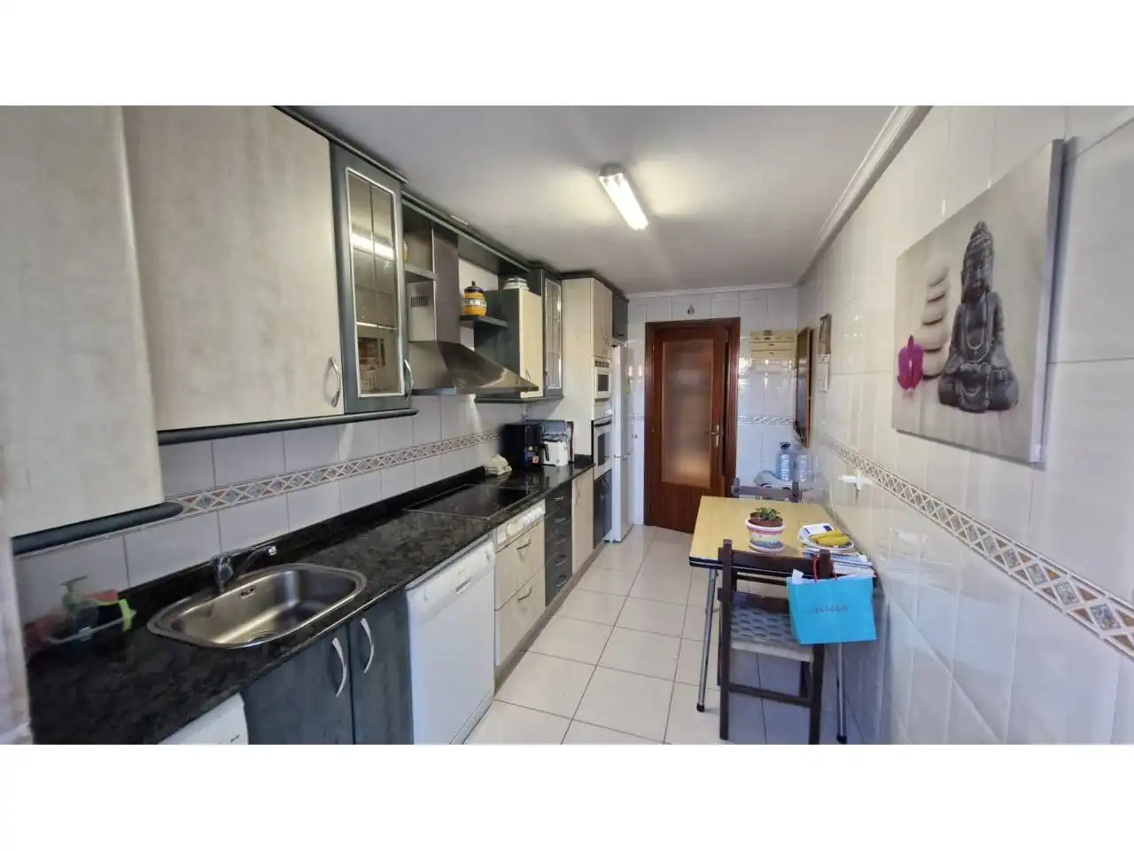 Kitchen of Flat for sale in Lardero  with Heating, Parquet flooring and Terrace